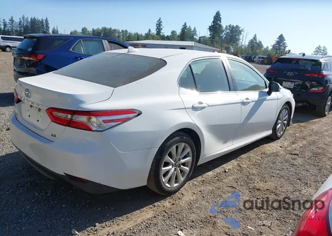 2020 Toyota Camry из США, поврежденный, VIN 4T1C11AK1LU929574